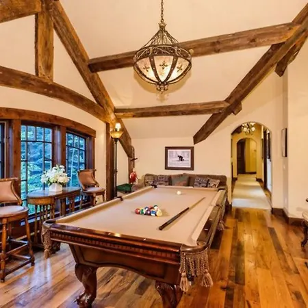 Luxury Chalet Notev & Saunaa Casa vacanze *